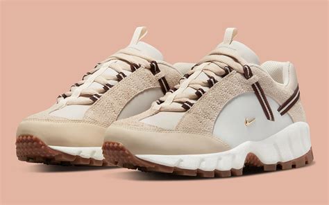 nike air humara wmns lx jacquemus beige|nike air humara jacquemus.